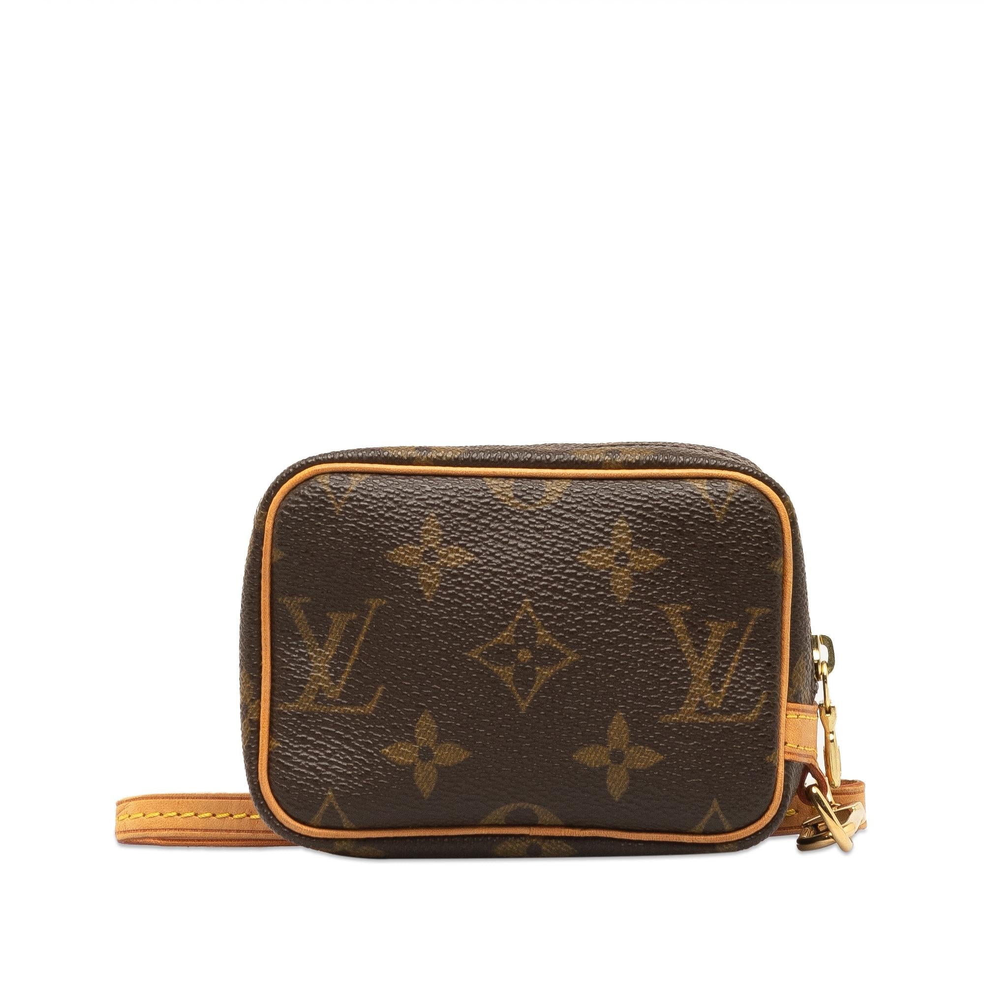 Louis Vuitton Monogram Trousse Wapity (SHG-yeP5ey)