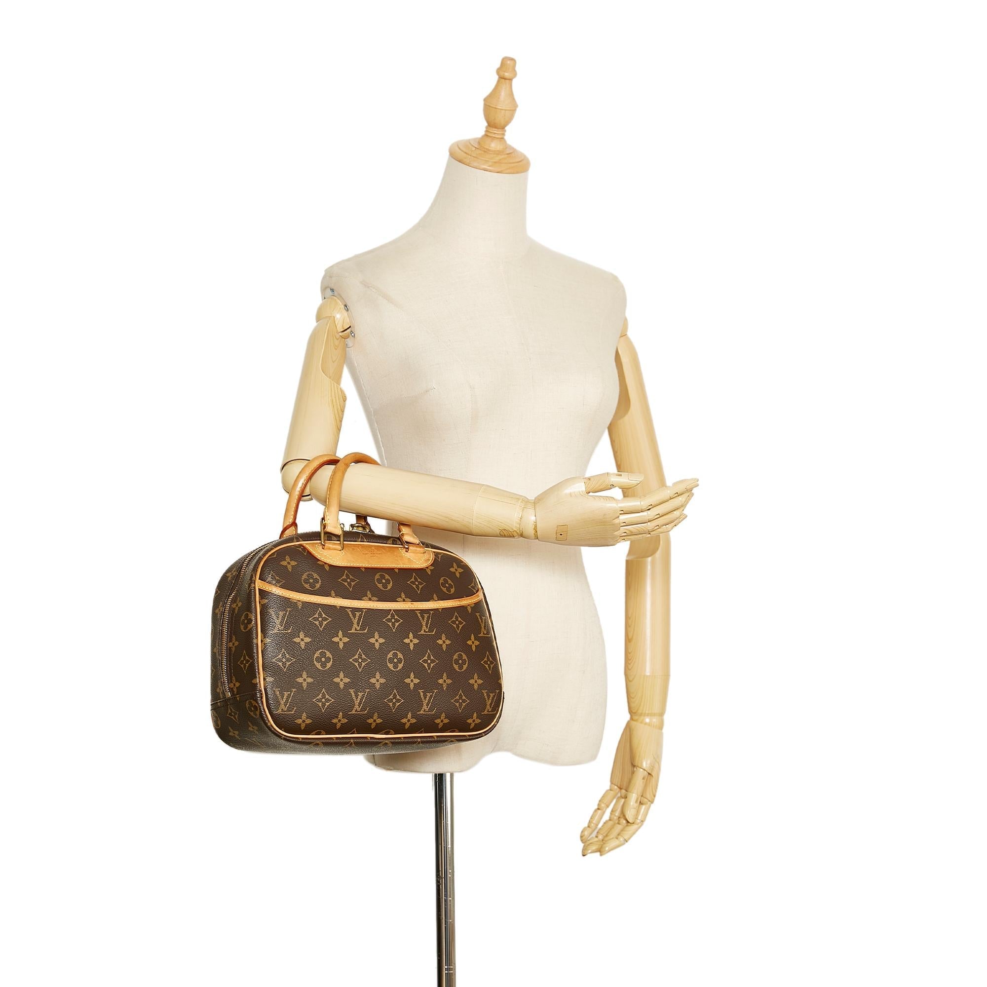 Louis Vuitton Monogram Trouville (SHG-LQzzyL)