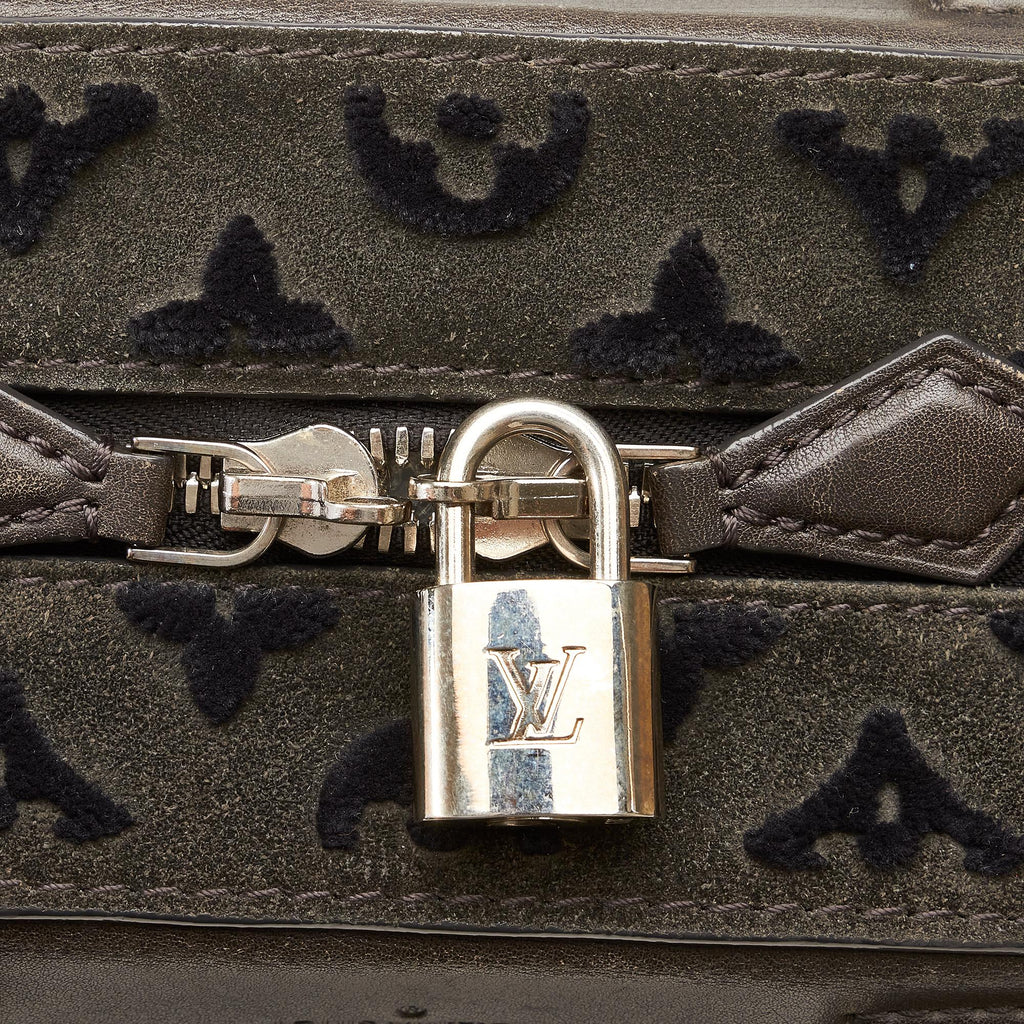 Louis Vuitton Monogram Tuffetage Deauville Cube (SHG-0ntT9G)