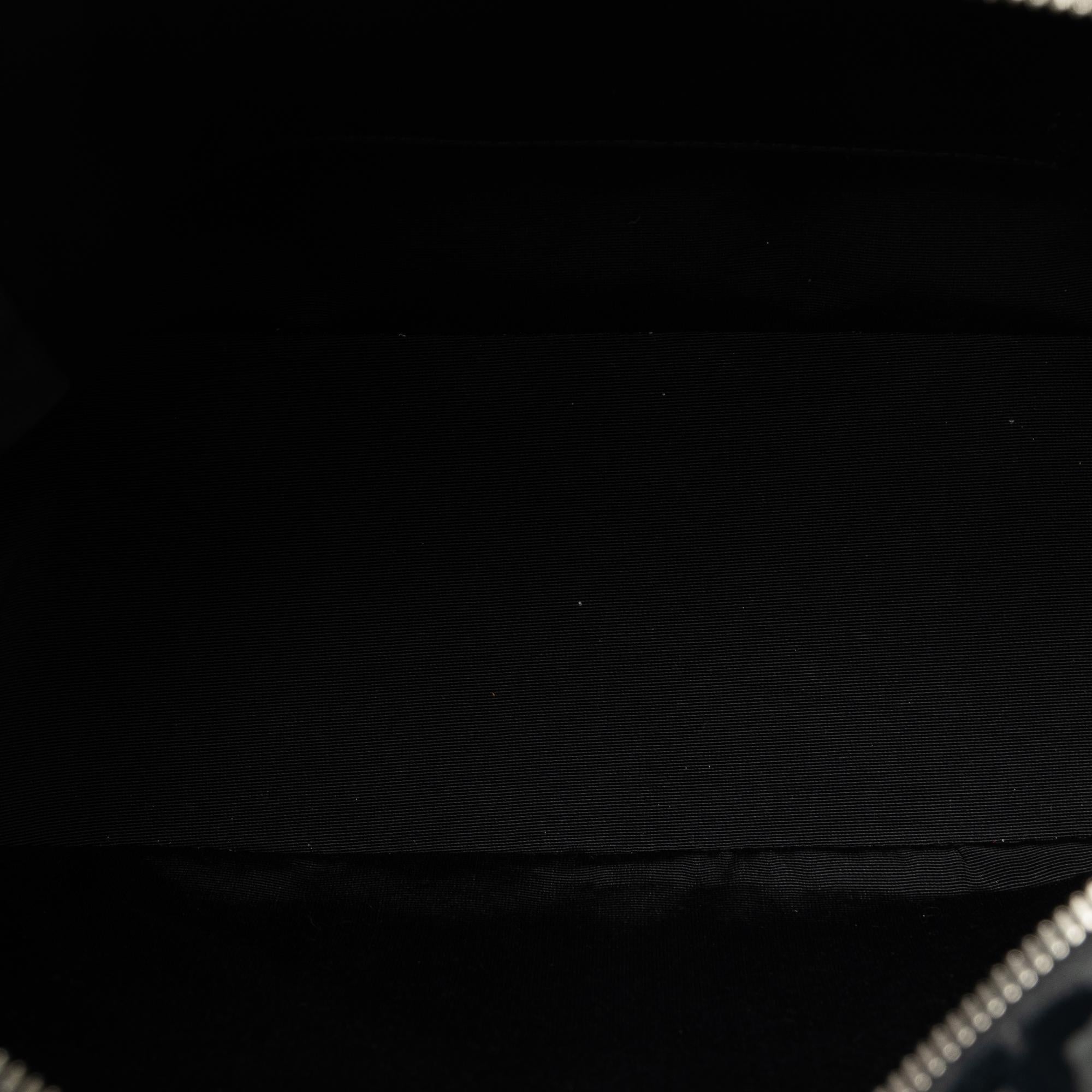 Louis Vuitton Monogram Tuffetage Deauville Cube (SHG-Sl2ruG)