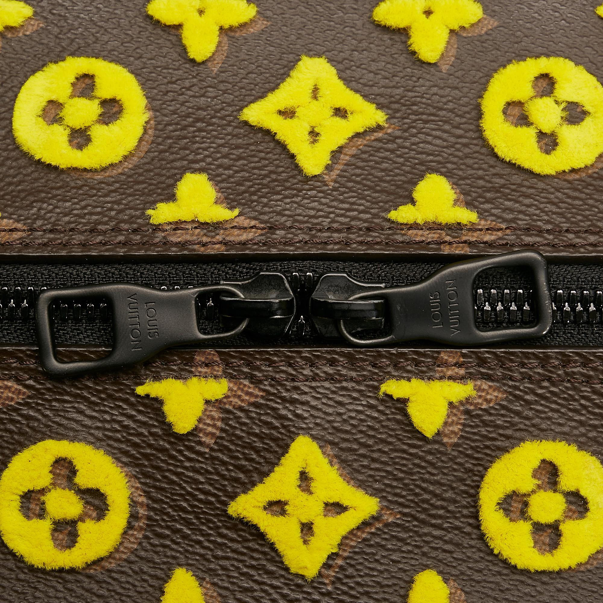 Louis Vuitton Monogram Tuffetage Speedy Trunk (SHG-FDS9bz)