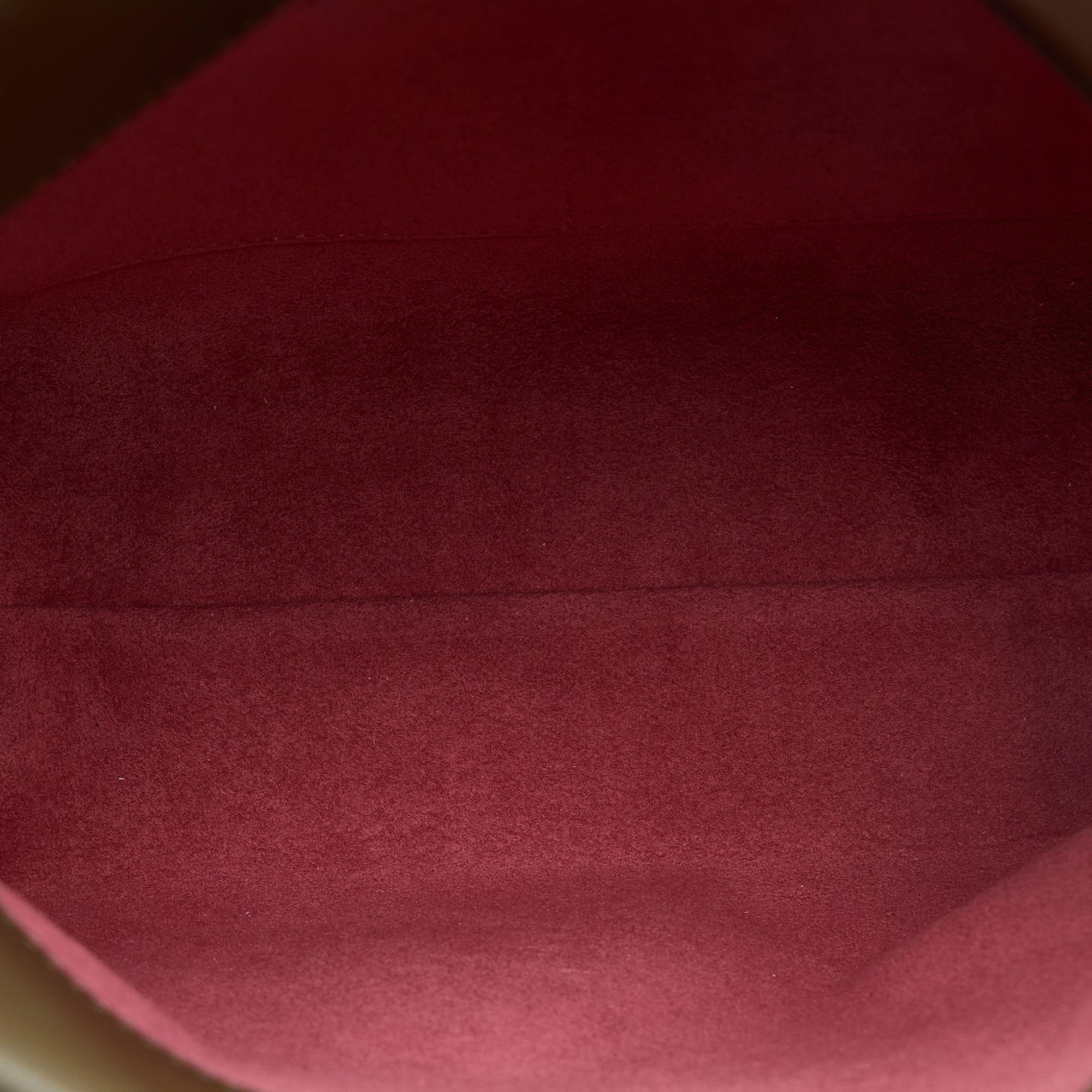 Louis Vuitton Monogram Tuileries Besace (SHG-GSD9ec)