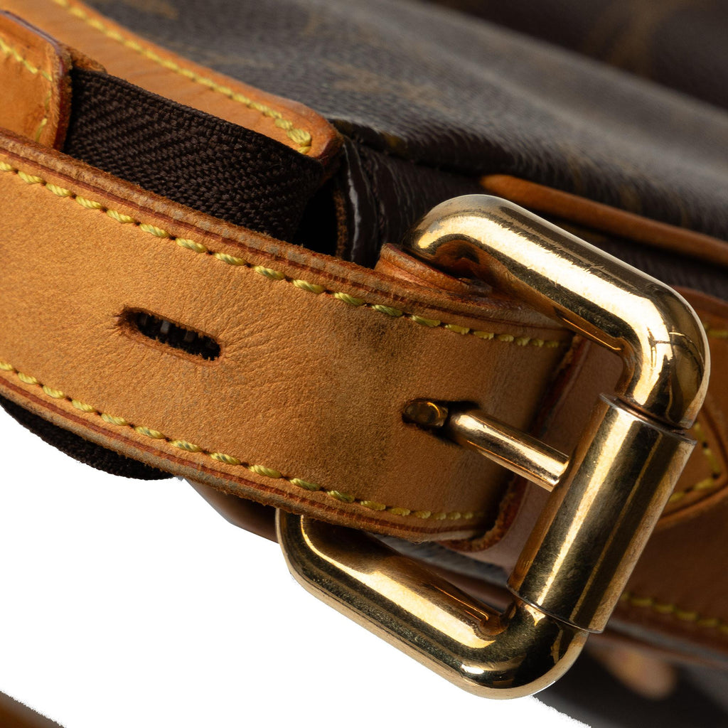 Louis Vuitton Monogram Tulum GM (SHG-14w7Ut)