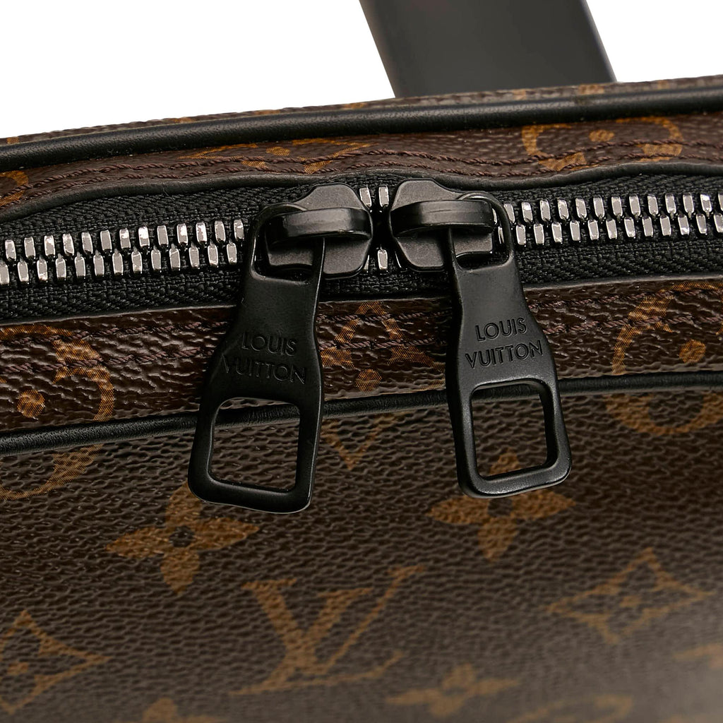 Louis Vuitton Monogram Utility Front (SHG-j9Ombh)