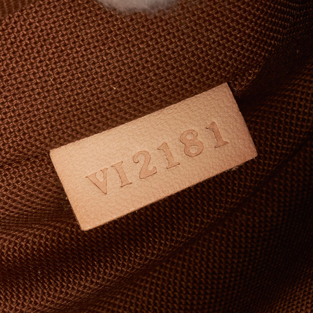 Louis Vuitton Monogram Valmy Pochette (SHG-fCdY3v)