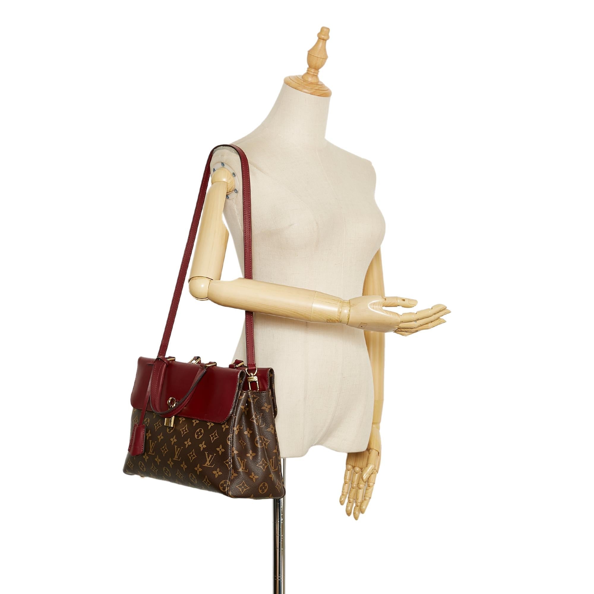 Louis Vuitton Monogram Venus (SHG-37043)