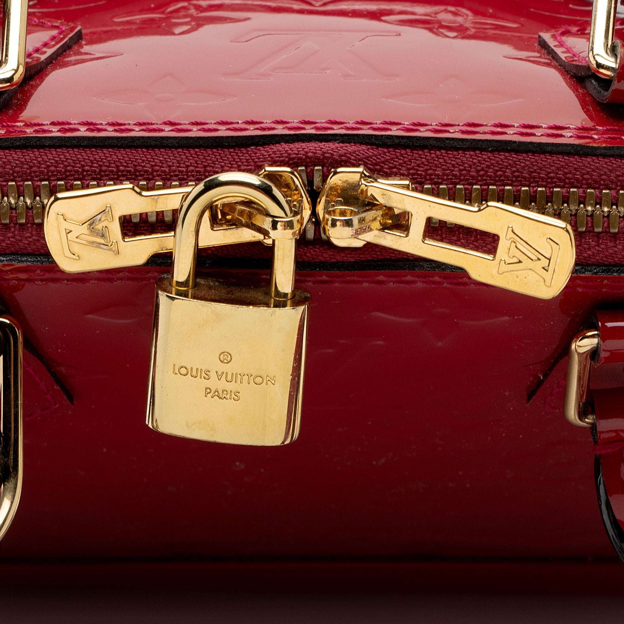 Louis Vuitton Monogram Vernis Alma BB Satchel (SHF-8DONFA)
