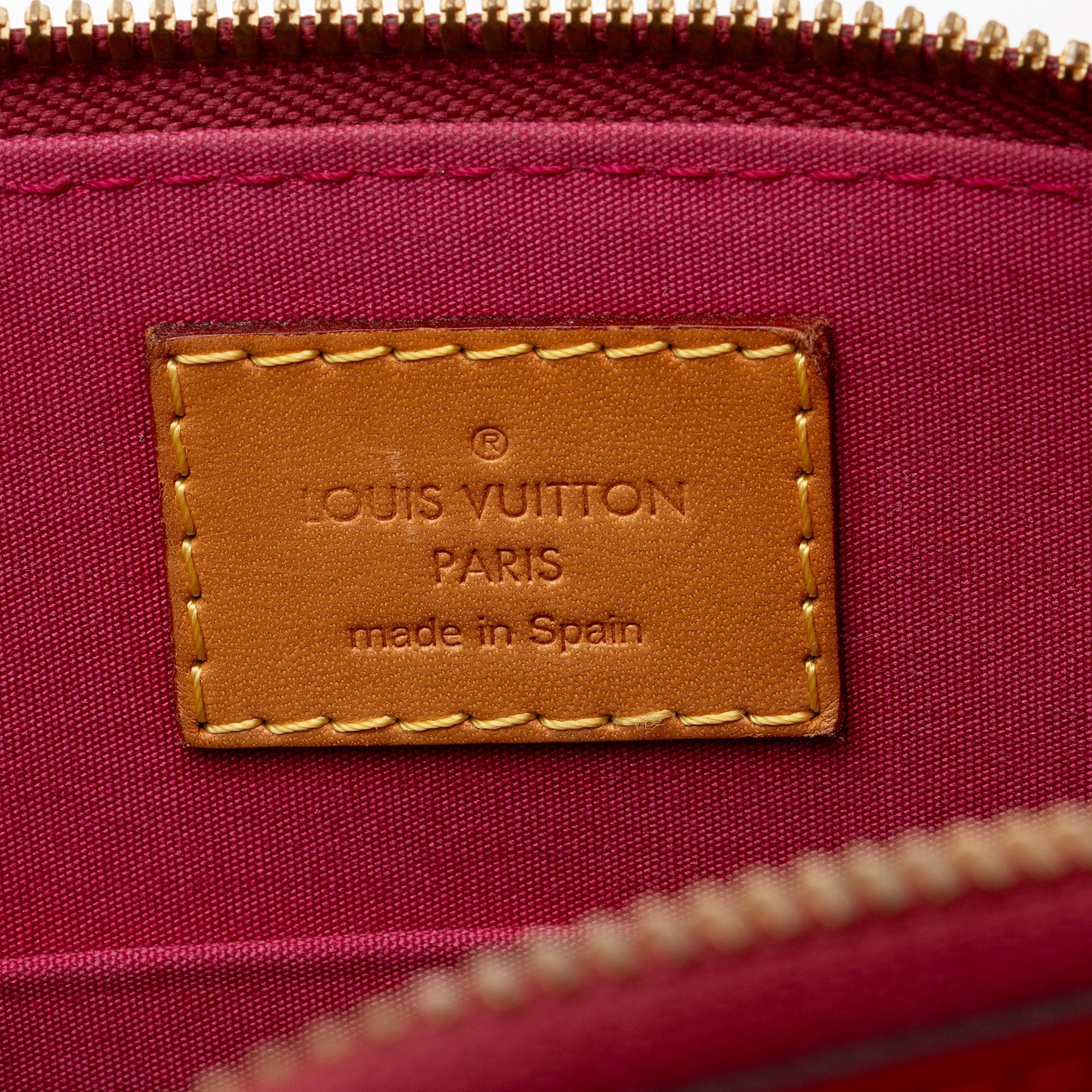 Louis Vuitton Monogram Vernis Alma BB Satchel (SHF-8DONFA)