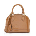 Louis Vuitton Monogram Vernis Alma BB Satchel (SHF-WrgZSd)