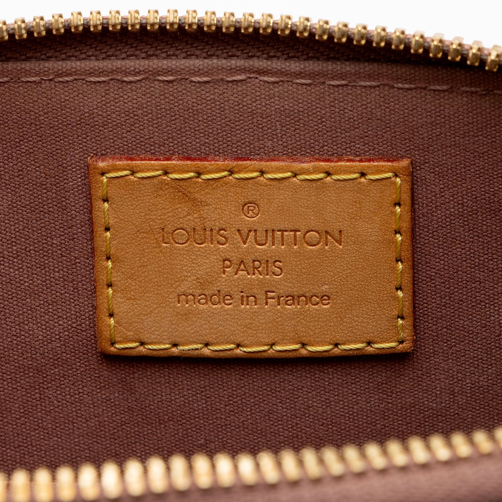 Louis Vuitton Monogram Vernis Alma BB Satchel (SHF-WrgZSd)
