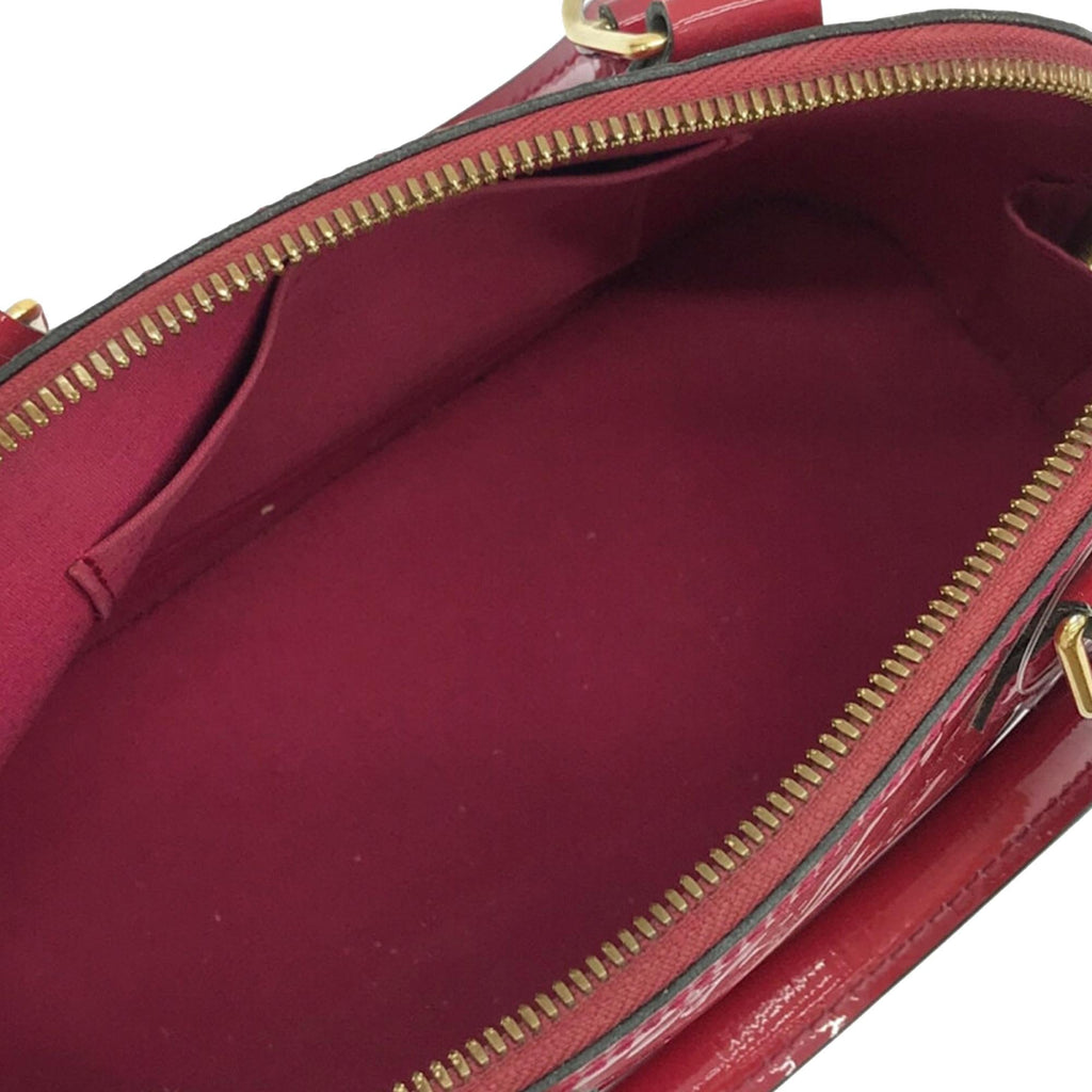 Louis Vuitton Monogram Vernis Alma BB (SHG-odonmp)