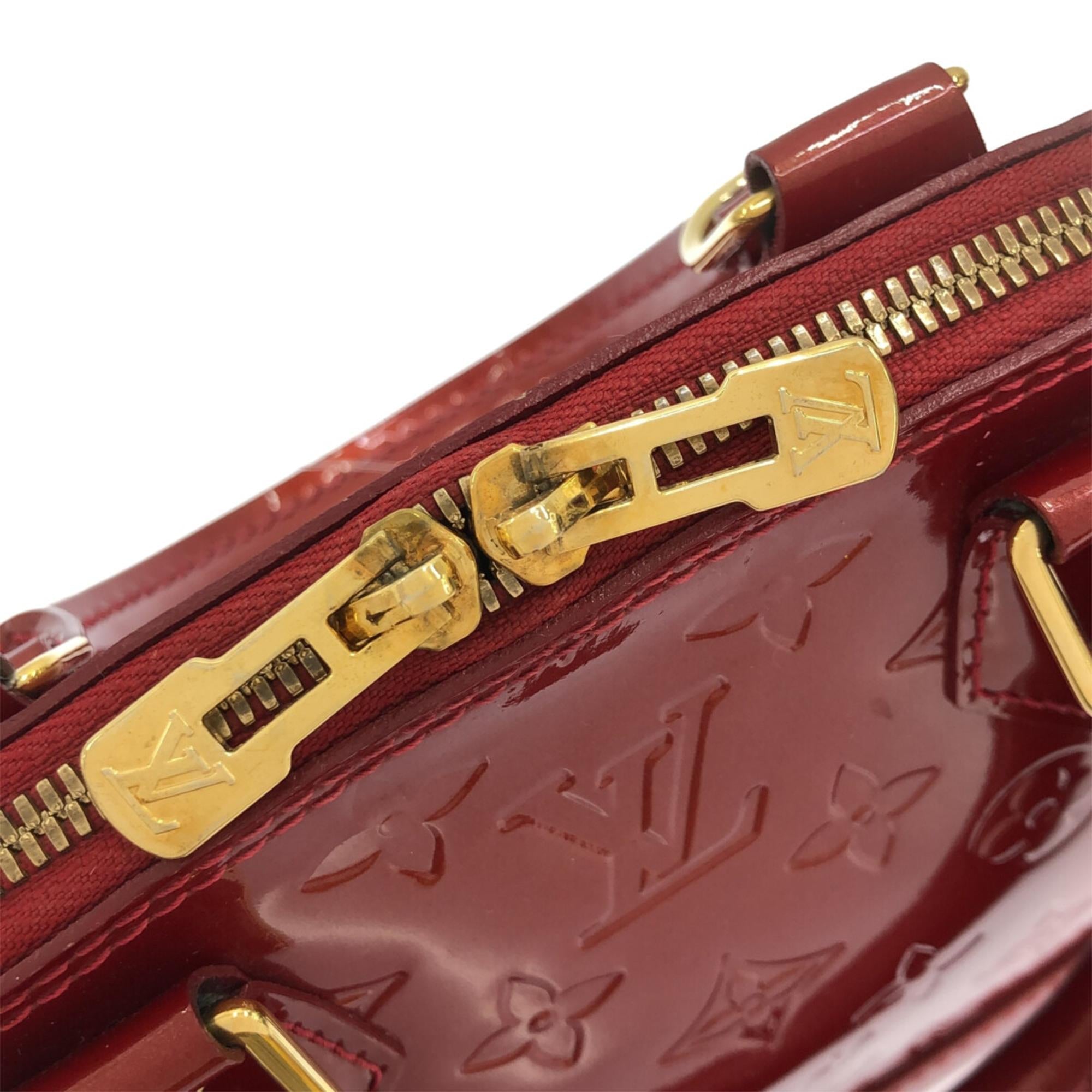 Louis Vuitton Monogram Vernis Alma BB (SHG-qqavce)