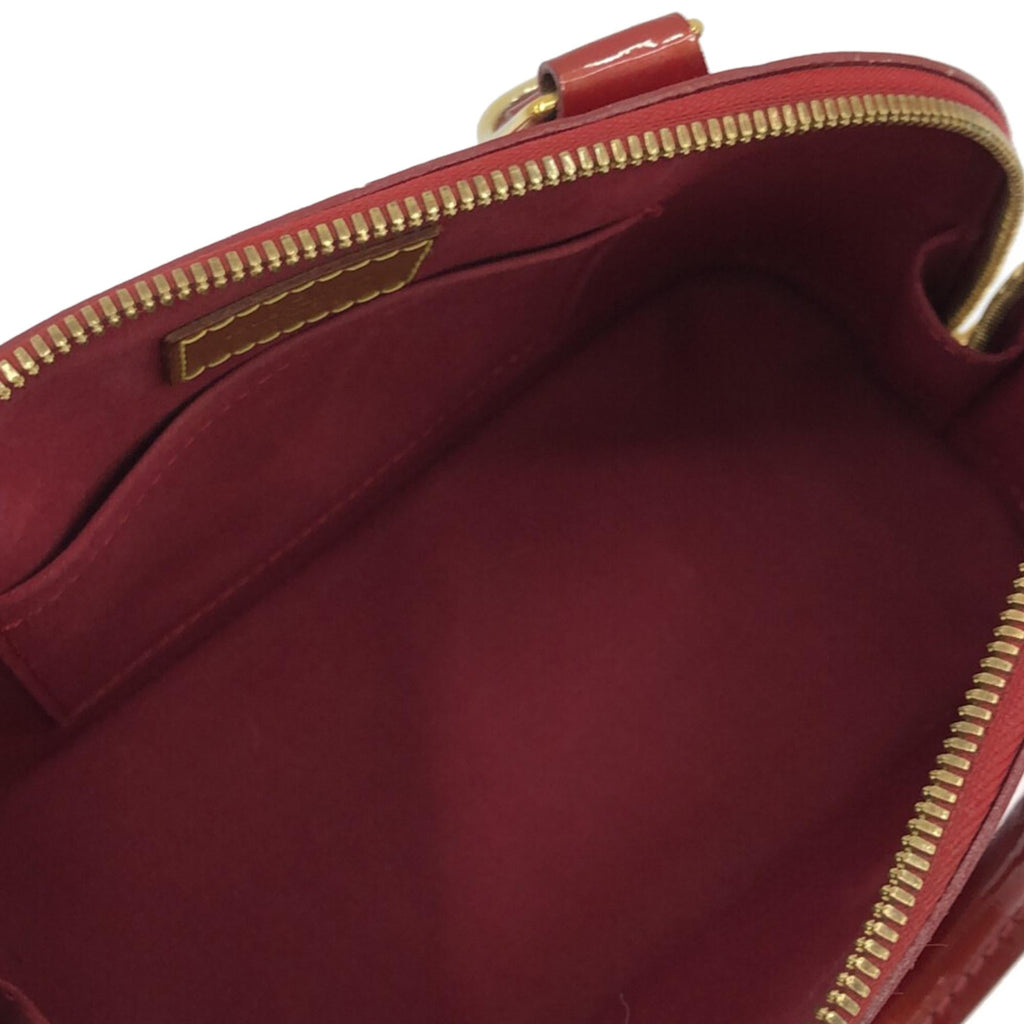 Louis Vuitton Monogram Vernis Alma BB (SHG-qqavce)