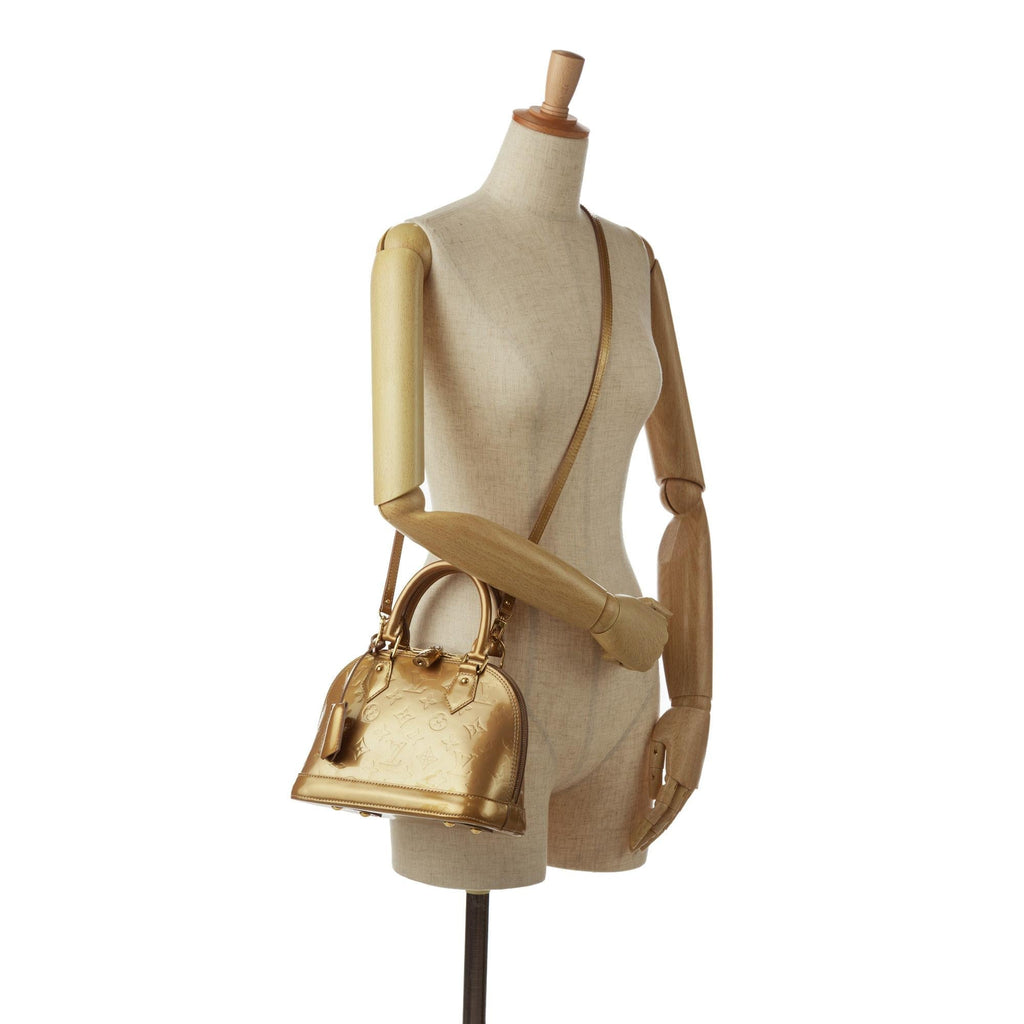 Louis Vuitton Monogram Vernis Alma BB (SHG-TvwZRB)