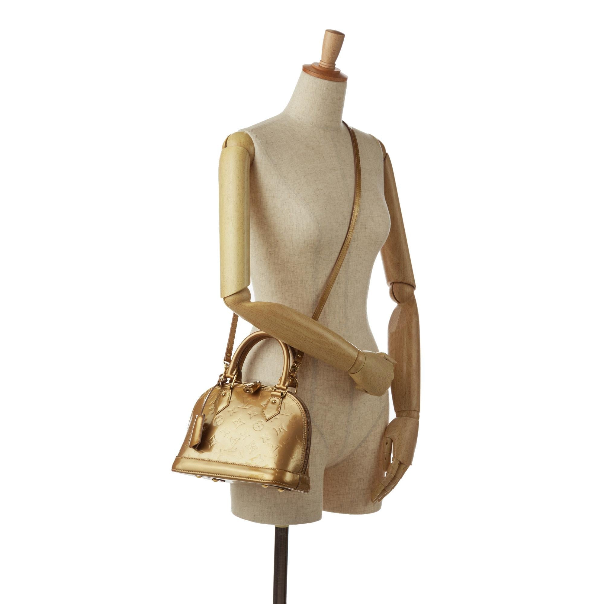 Louis Vuitton Monogram Vernis Alma BB (SHG-TvwZRB)