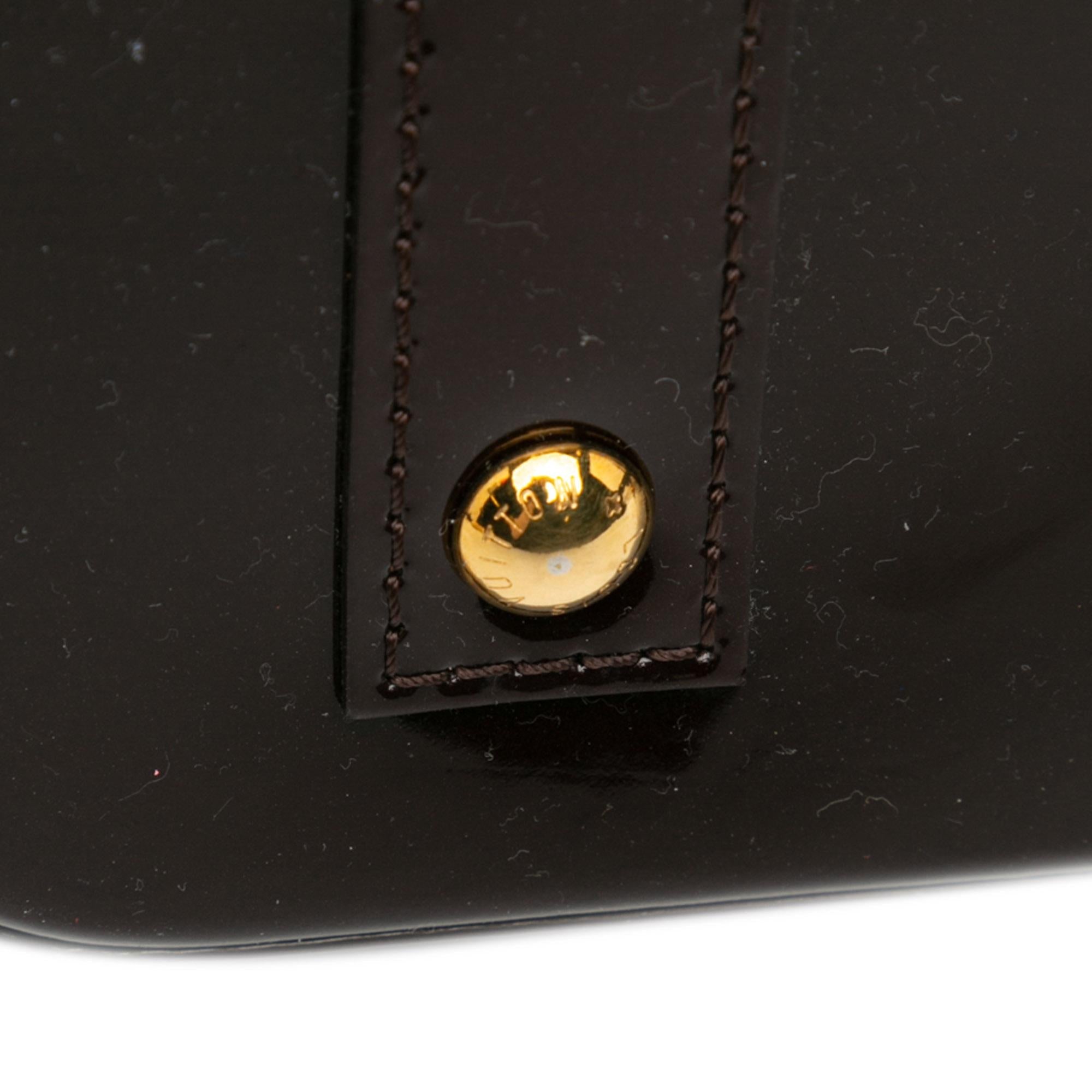 Louis Vuitton Monogram Vernis Alma BB (SHG-eD6Sx4)