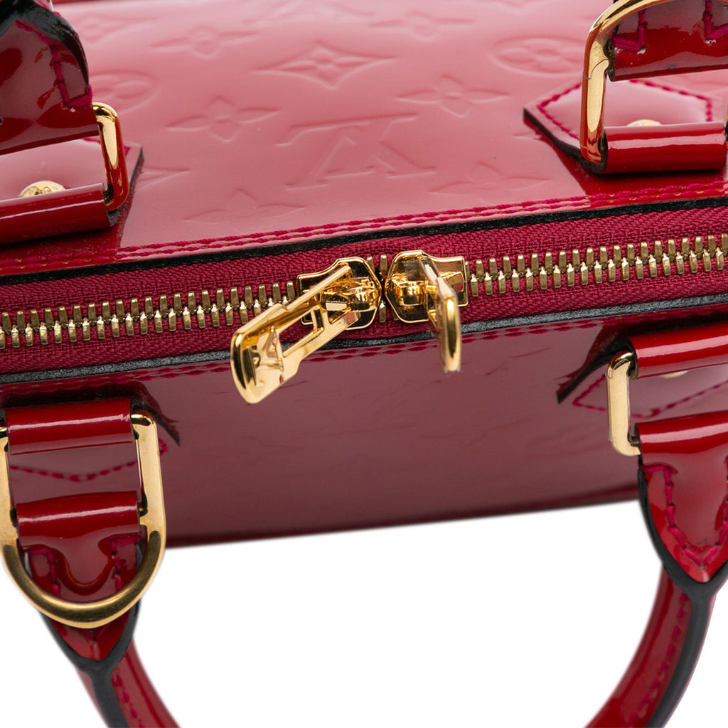 Louis Vuitton Monogram Vernis Alma BB (SHG-MaFZ4c)