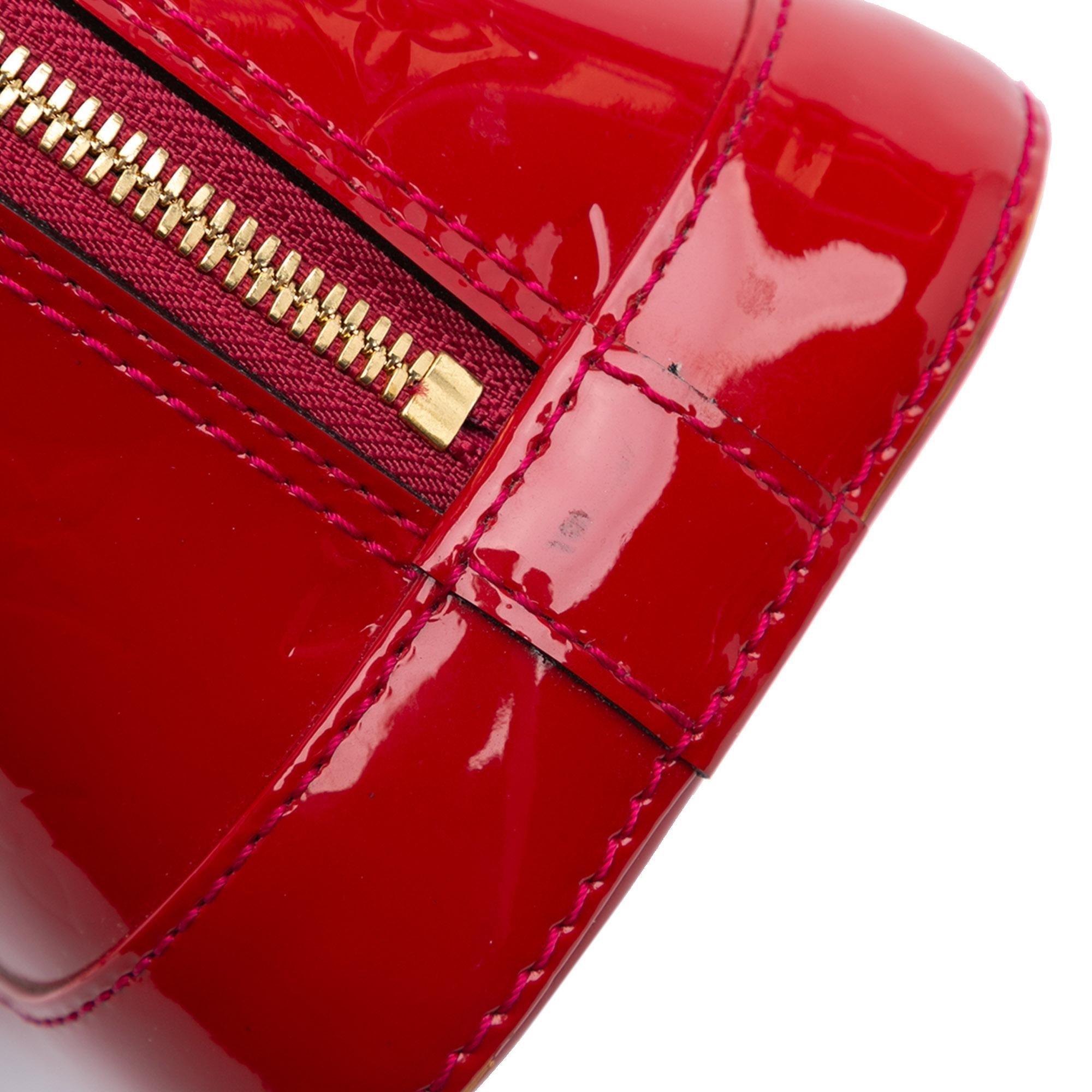 Louis Vuitton Monogram Vernis Alma BB (SHG-MaFZ4c)