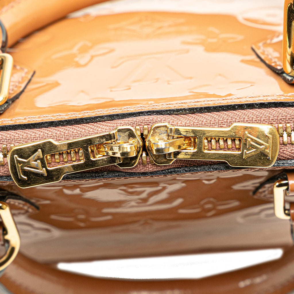 Louis Vuitton Monogram Vernis Alma BB