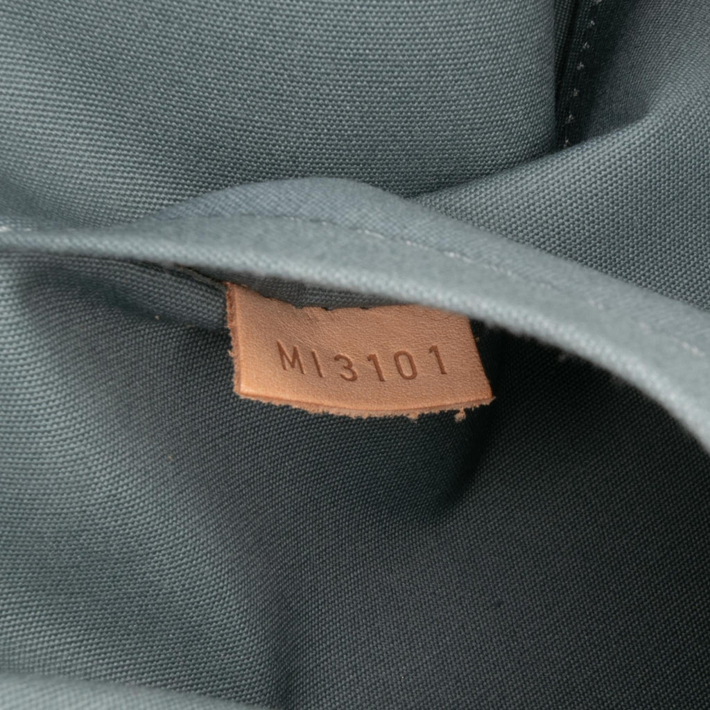 Louis Vuitton Monogram Vernis Alma GM