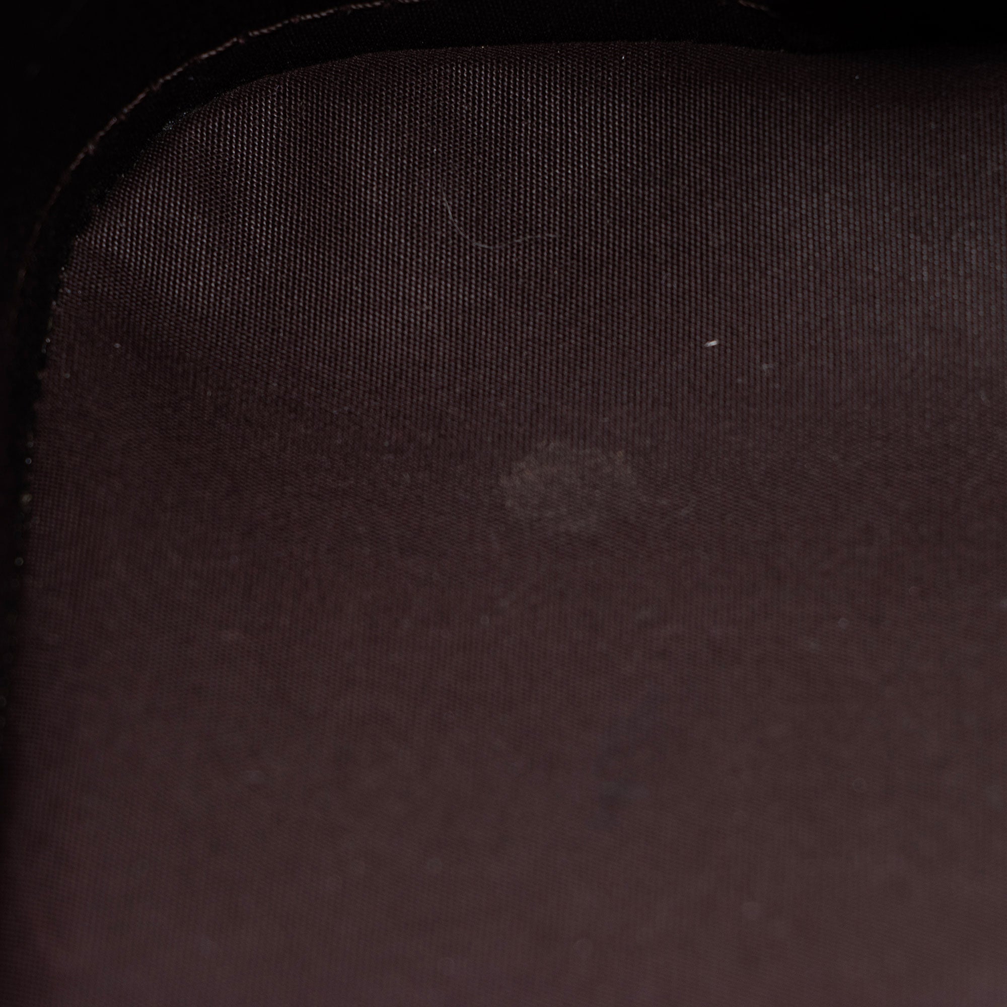 Louis Vuitton Monogram Vernis Alma PM Satchel (SHF-iT5R4U)
