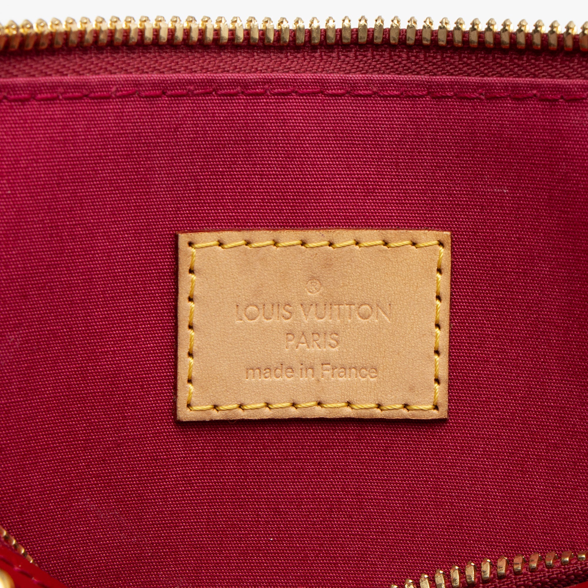 Louis Vuitton Monogram Vernis Alma PM Satchel (SHF-WV66qb)