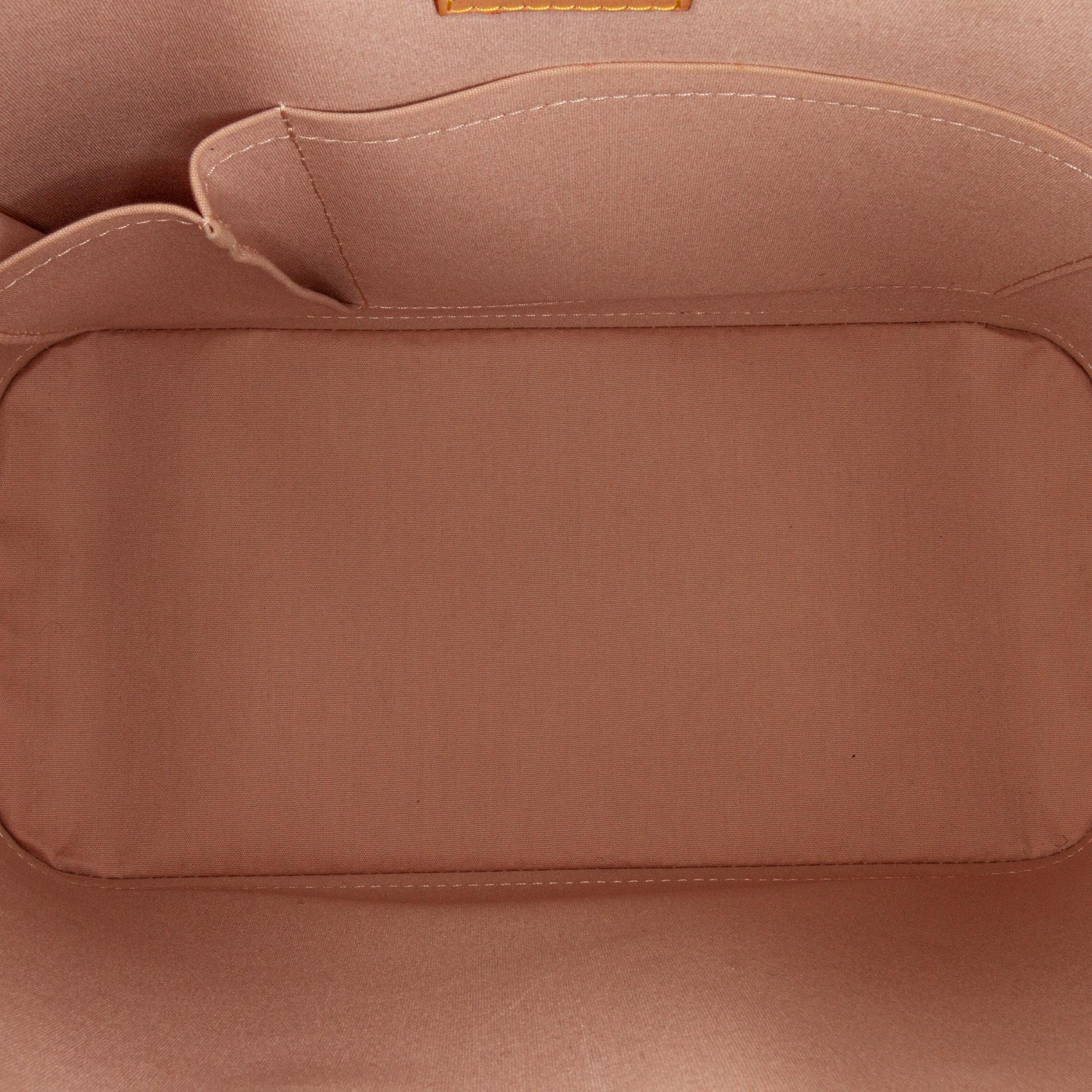Louis Vuitton Monogram Vernis Alma PM (SHG-td7cTj)