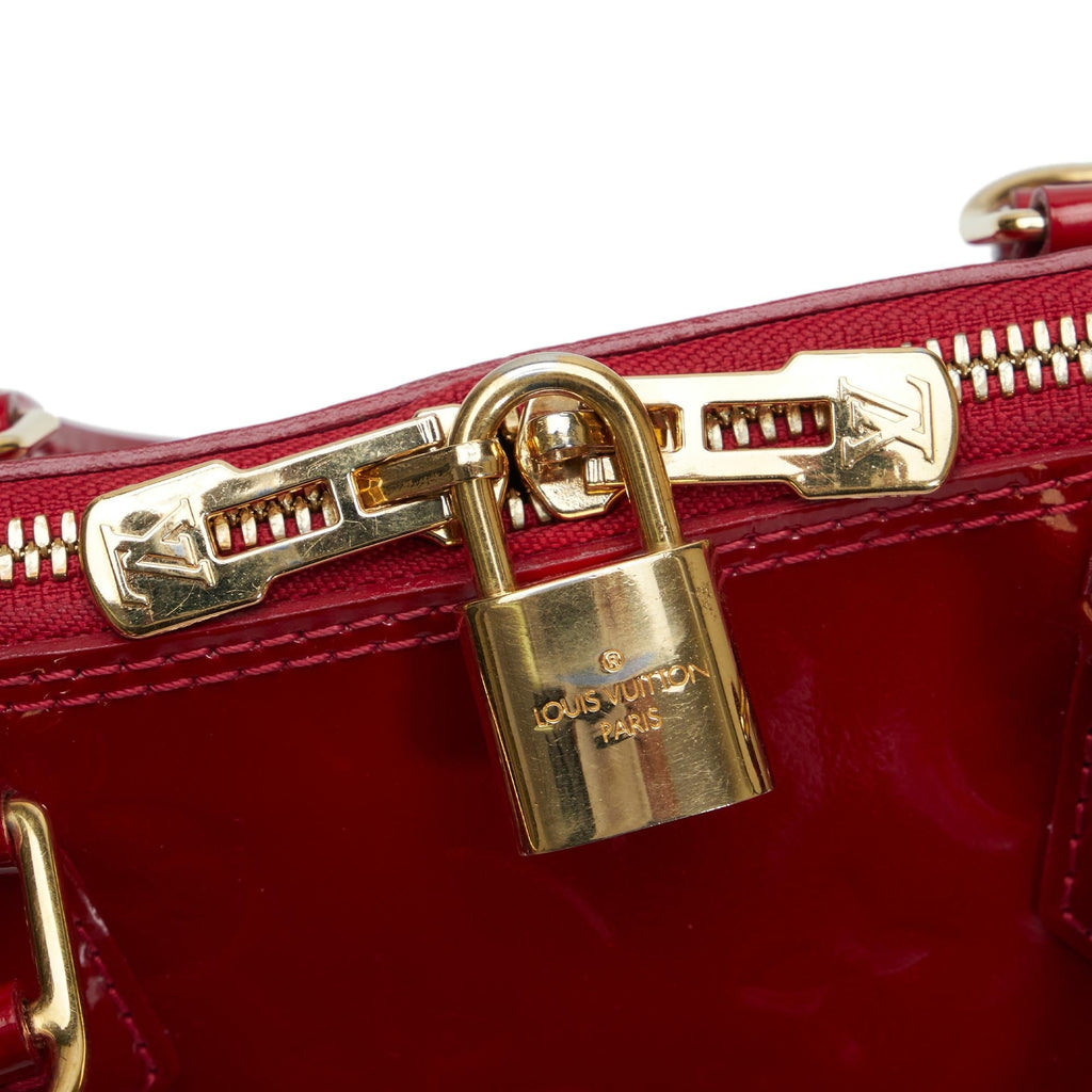 Louis Vuitton Monogram Vernis Alma PM (SHG-oToCAu)
