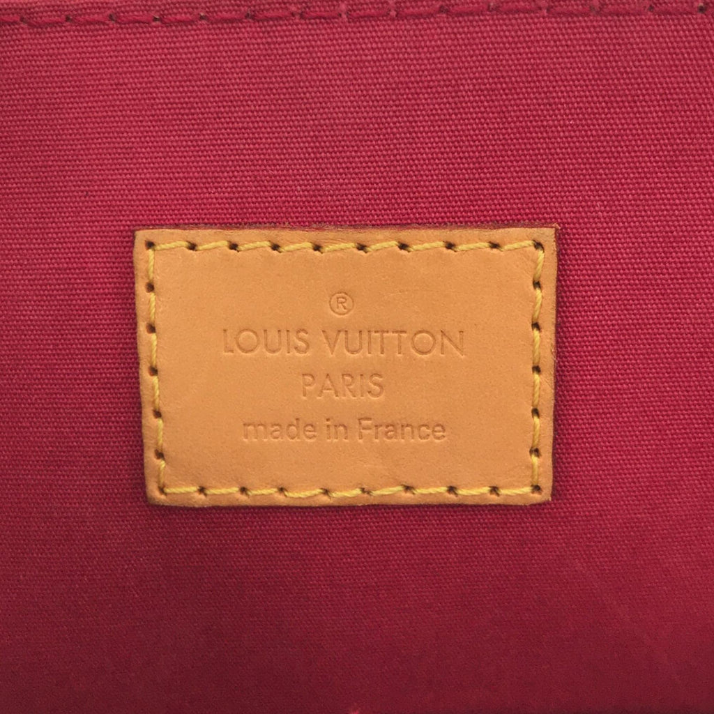 Louis Vuitton Monogram Vernis Alma PM (SHG-DcVUrA)
