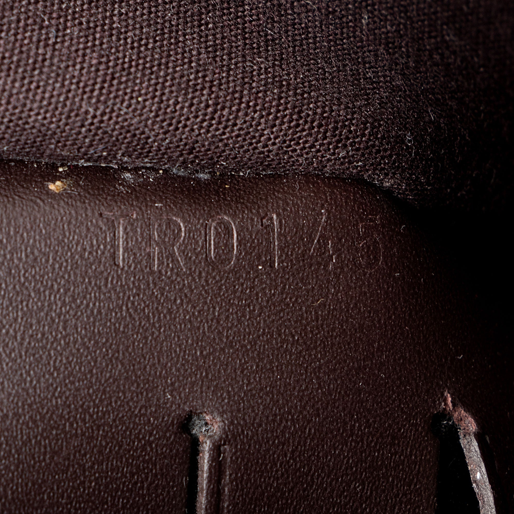 Louis Vuitton Monogram Vernis Ana Clutch (SHF-Jnmx4k)