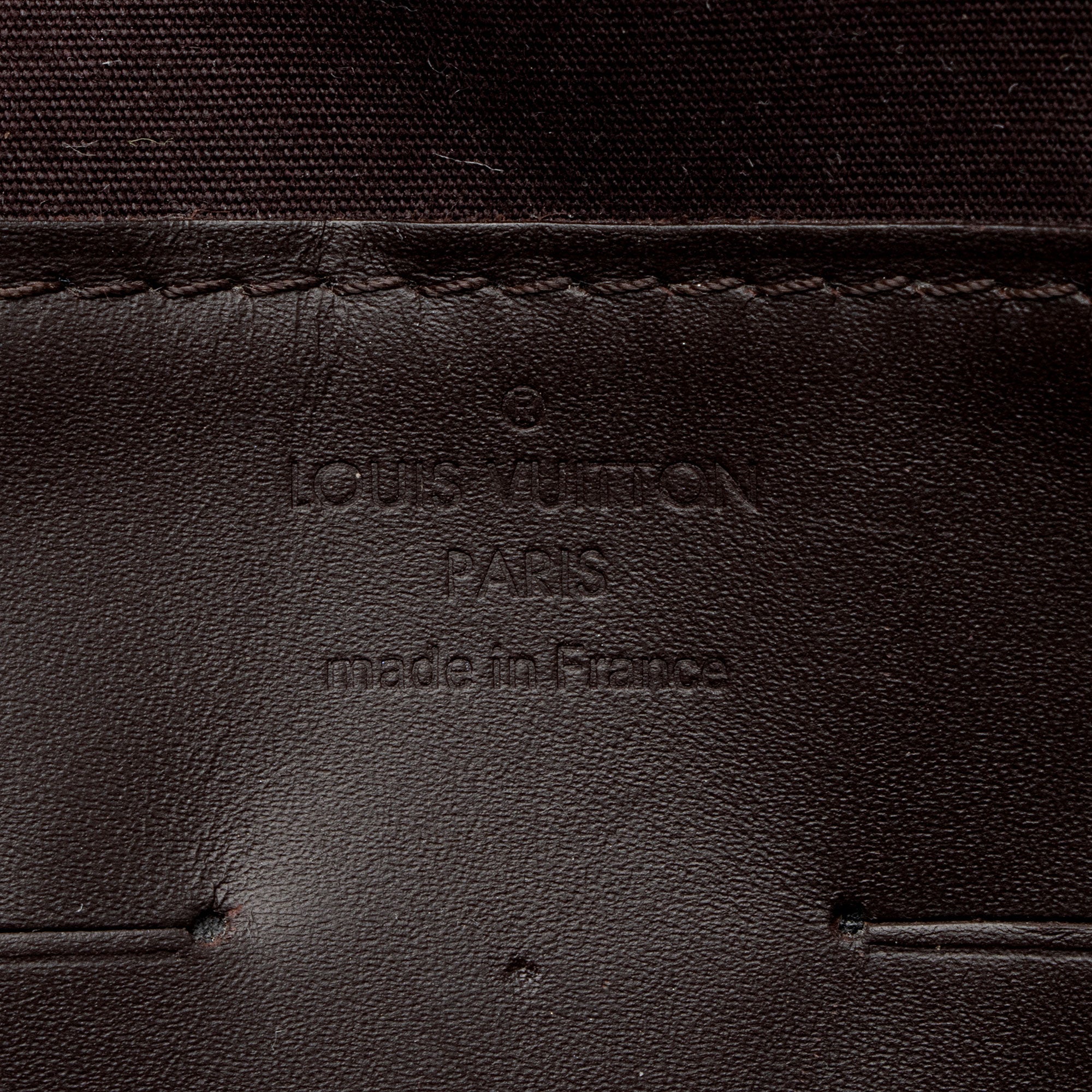 Louis Vuitton Monogram Vernis Ana Clutch (SHF-Jnmx4k)