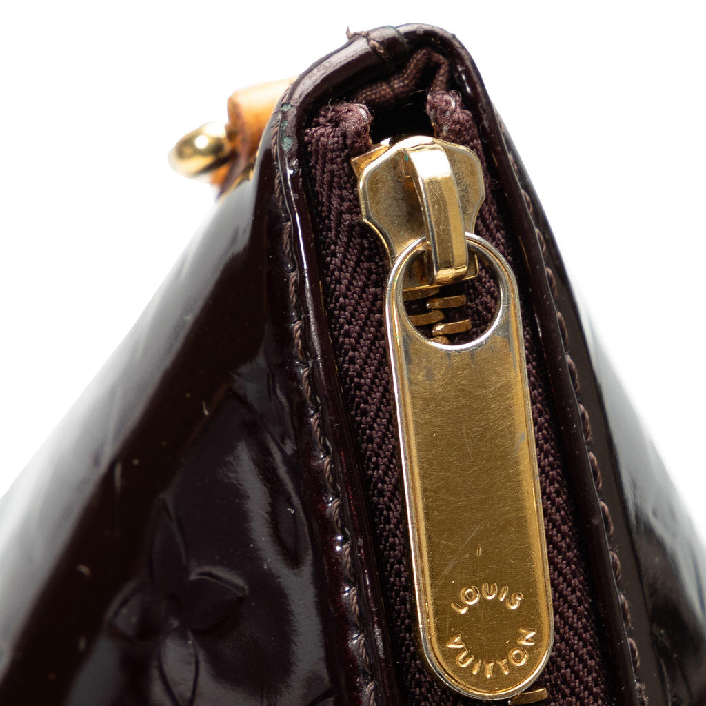 Louis Vuitton Monogram Vernis Bellevue GM (SHG-FkruAb)