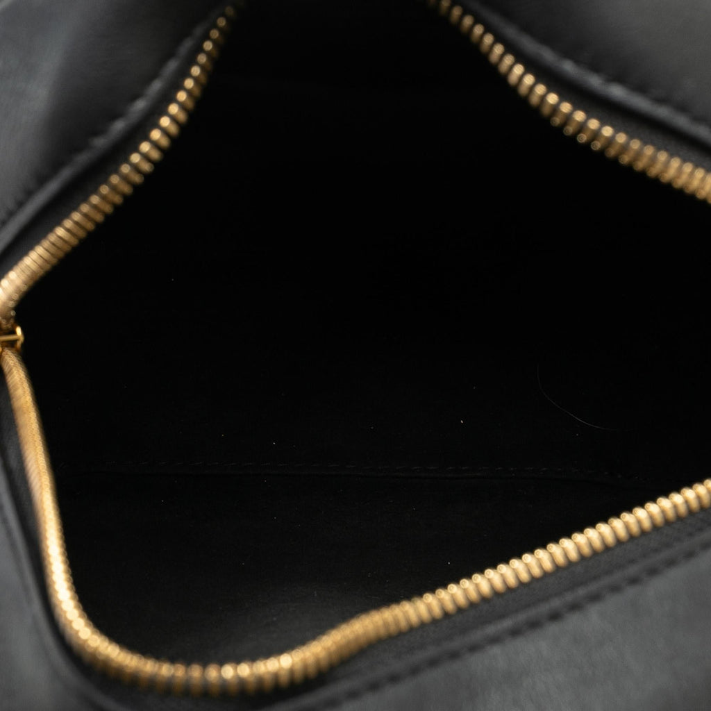 Louis Vuitton Monogram Vernis Boite Chapeau Souple MM (SHG-C5m5qn)