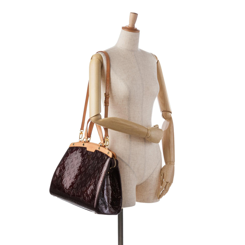 Louis Vuitton Monogram Vernis Brea GM (SHG-QmH4WD)