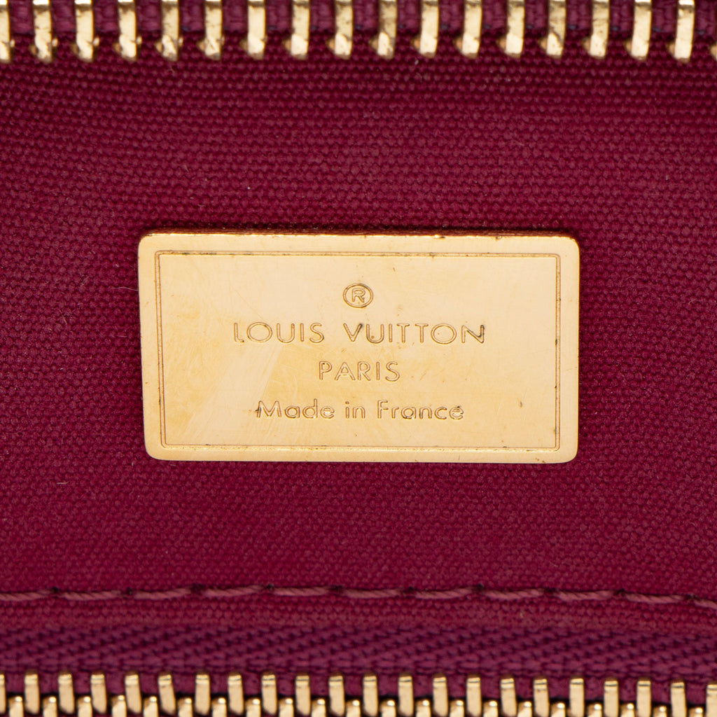 Louis Vuitton Monogram Vernis Brea MM NM Satchel (SHF-cl4UNU)