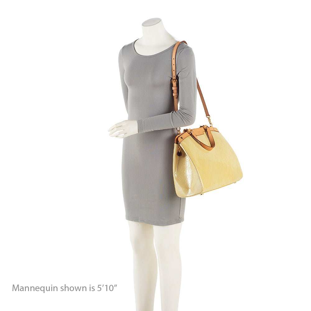 Louis Vuitton Monogram Vernis Brea MM Satchel (SHF-21419)