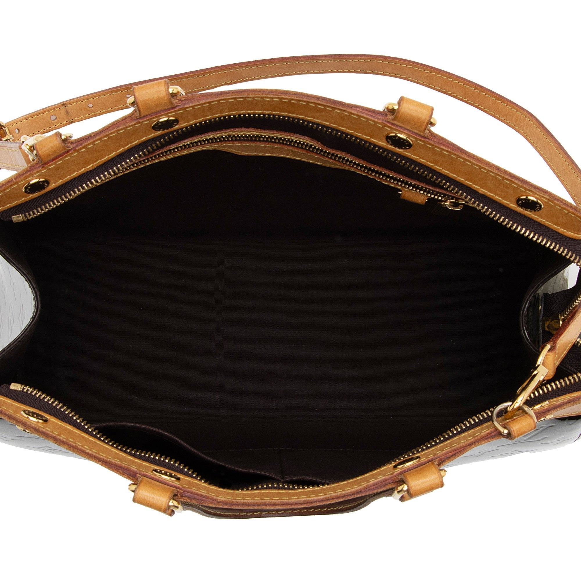 Louis Vuitton Monogram Vernis Brea MM Satchel (SHF-pABsL4)