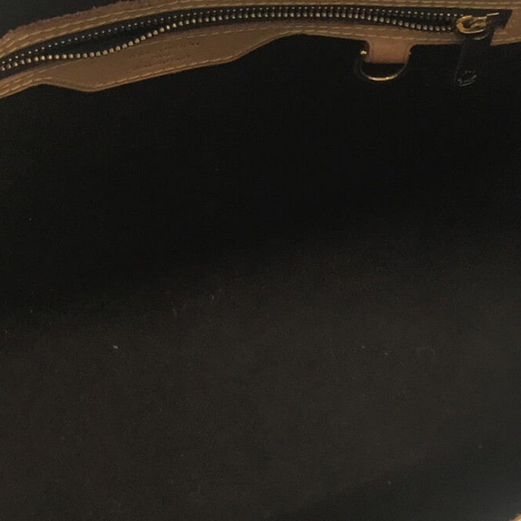 Louis Vuitton Monogram Vernis Brea MM (SHG-emSPes)