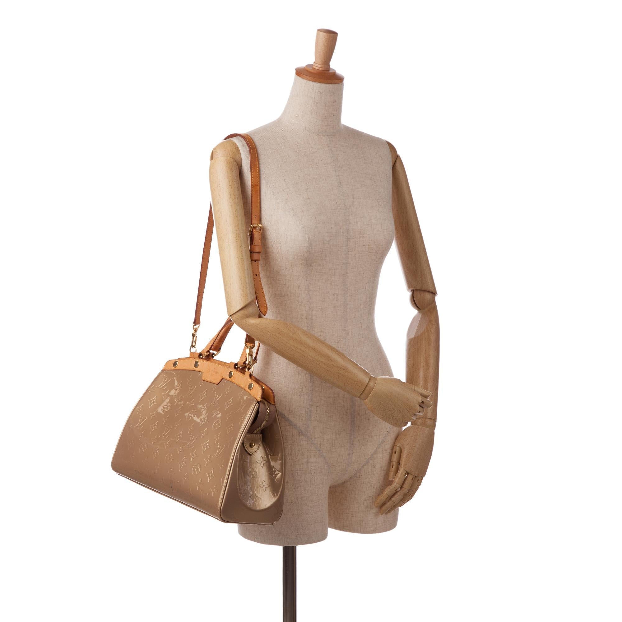 Louis Vuitton Monogram Vernis Brea MM (SHG-EXu7oQ)