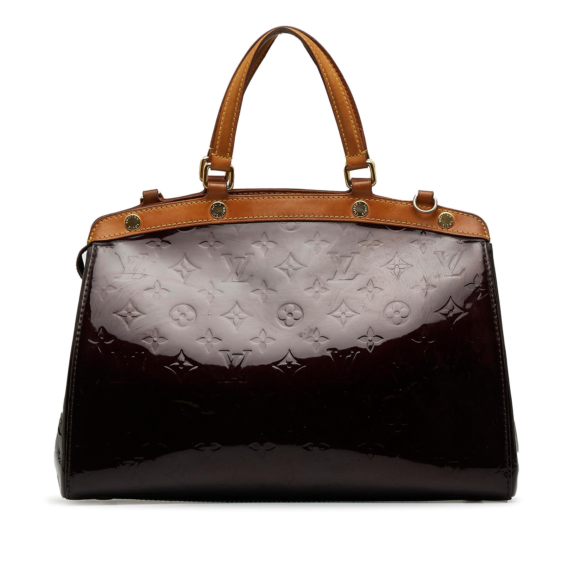 Louis Vuitton Monogram Vernis Brea MM (SHG-OqUUSZ)