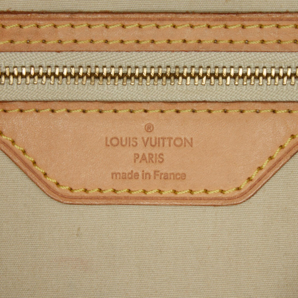 Louis Vuitton Monogram Vernis Brea MM (SHG-yttlDO)