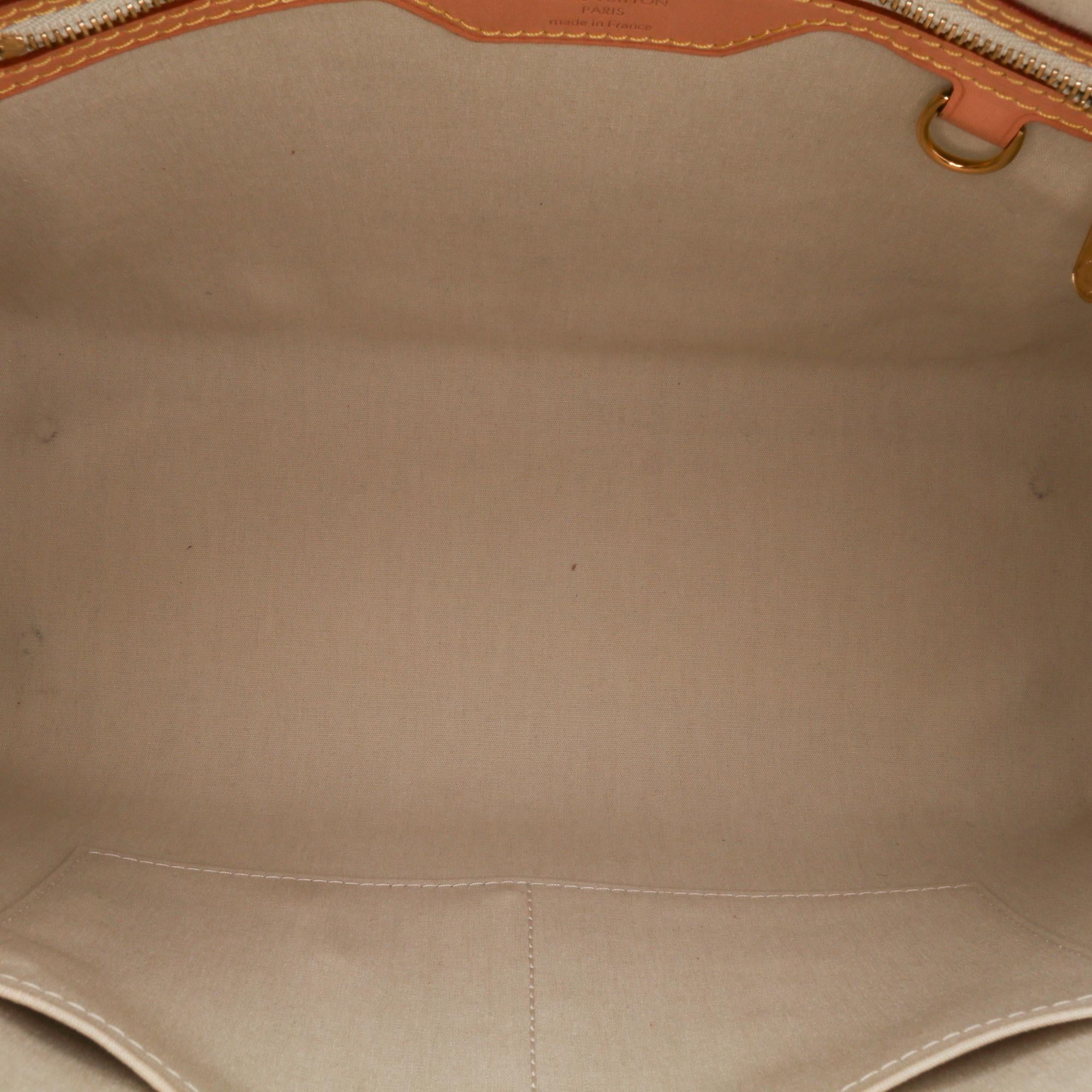 Louis Vuitton Monogram Vernis Brea MM