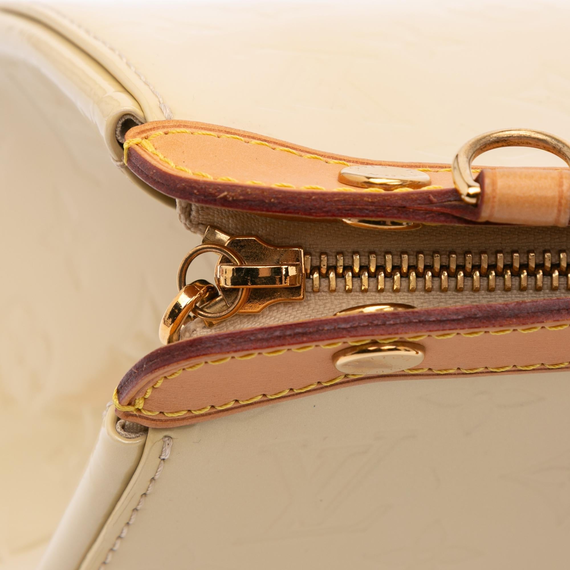 Louis Vuitton Monogram Vernis Brea MM