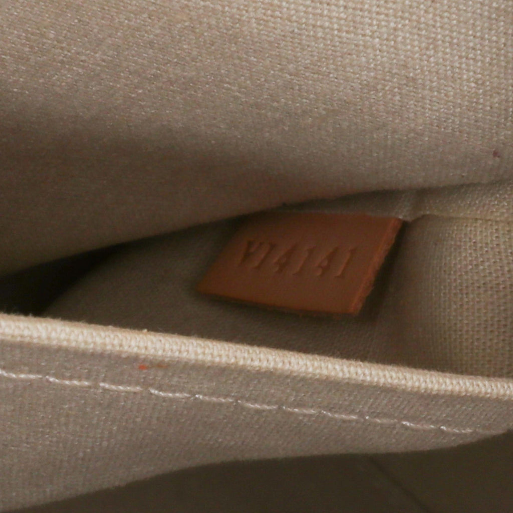 Louis Vuitton Monogram Vernis Brea MM