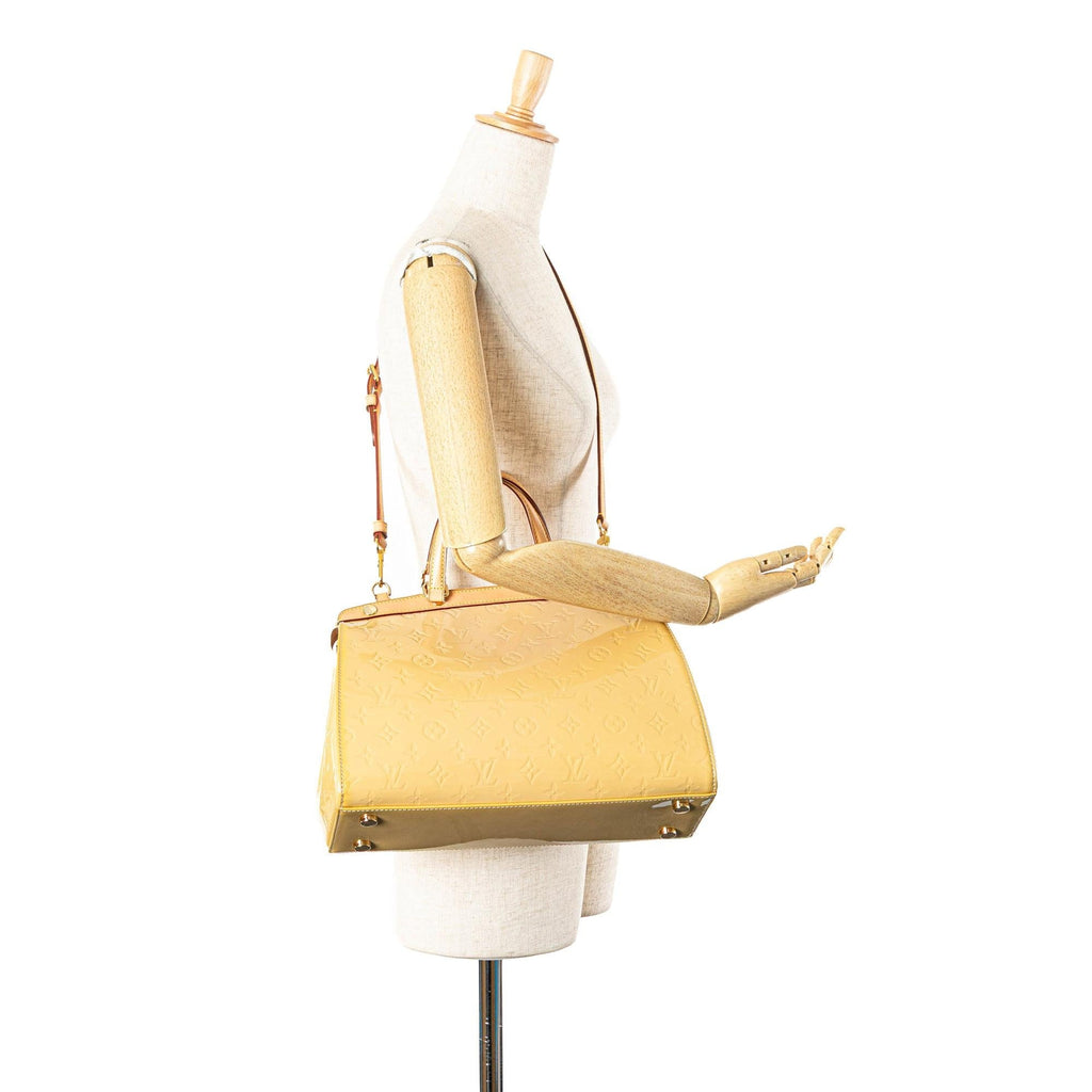 Louis Vuitton Monogram Vernis Brea MM