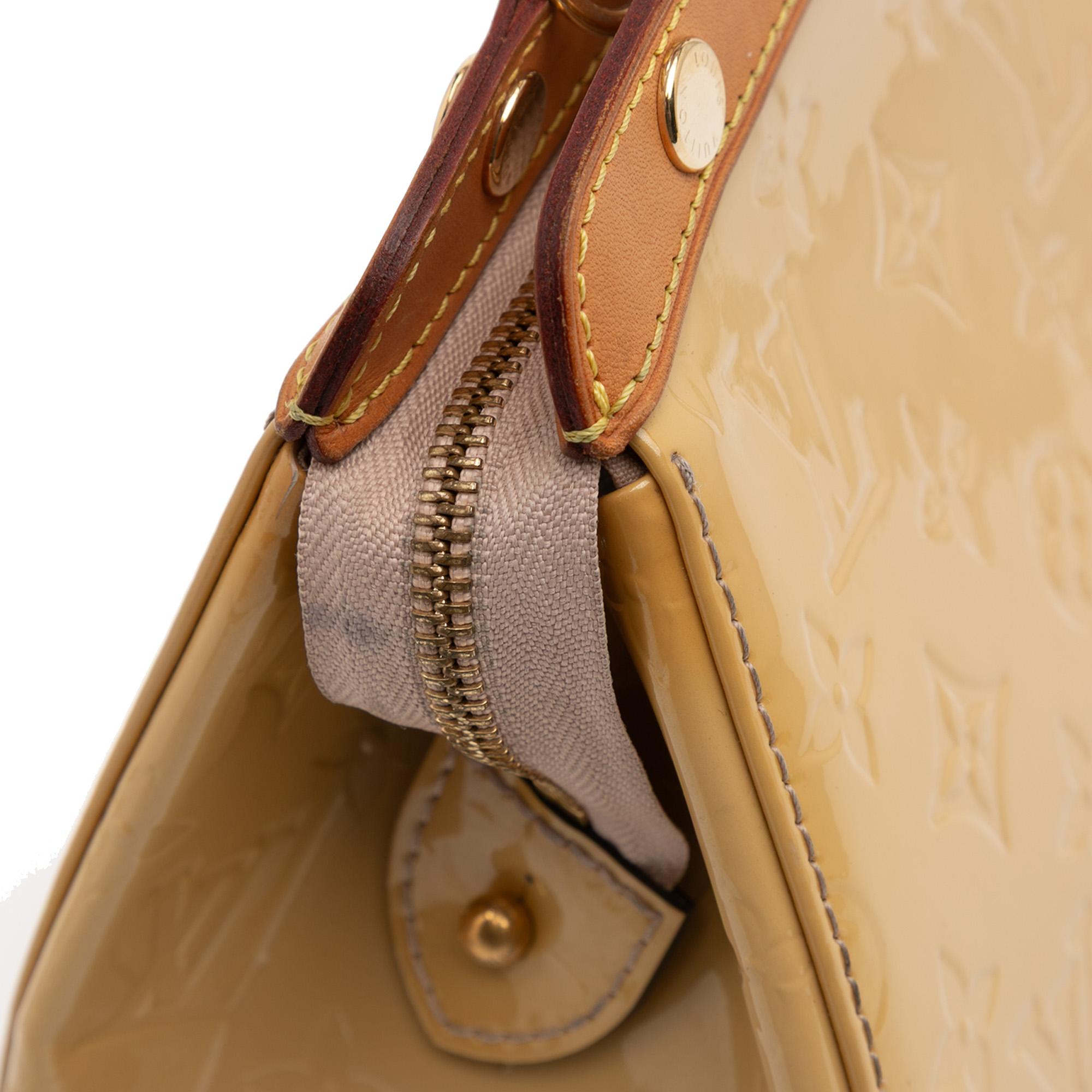 Louis Vuitton Monogram Vernis Brea MM