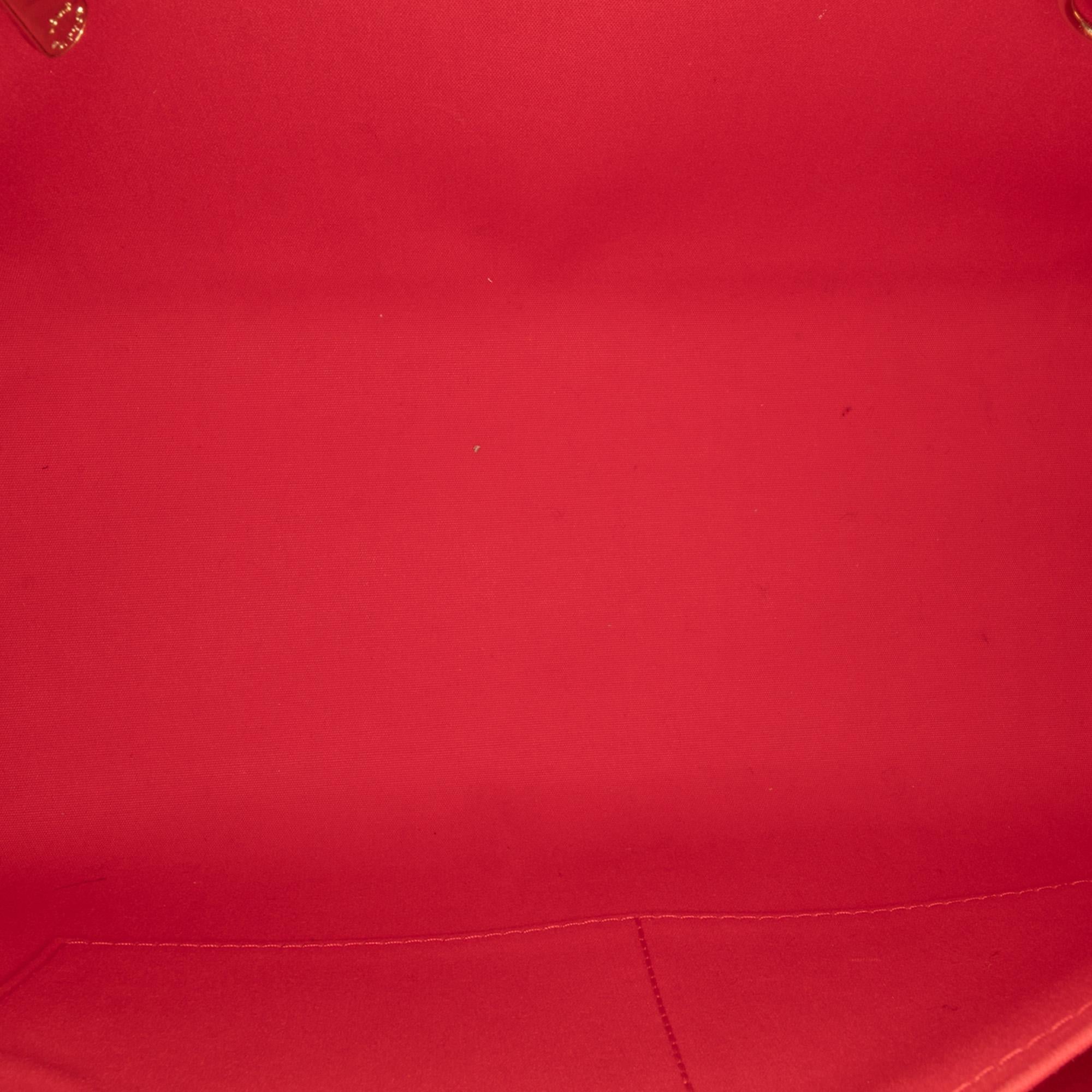 Louis Vuitton Monogram Vernis Brea MM