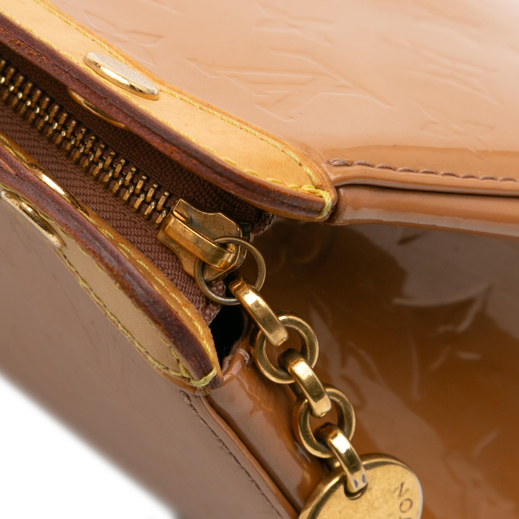 Louis Vuitton Monogram Vernis Brea MM
