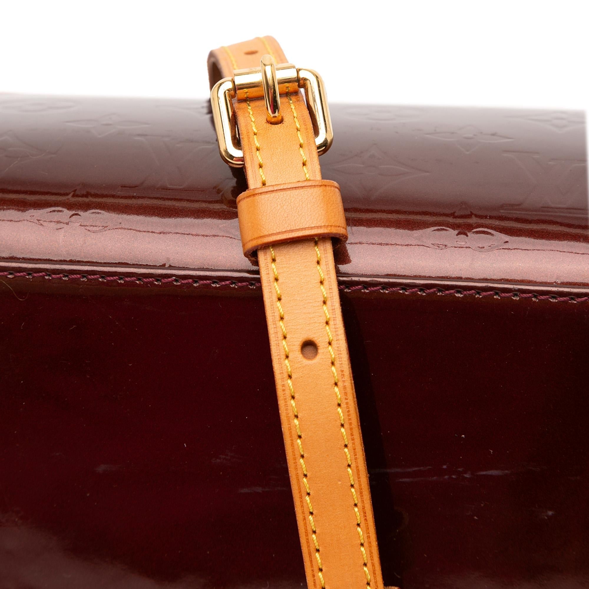Louis Vuitton Monogram Vernis Brea MM