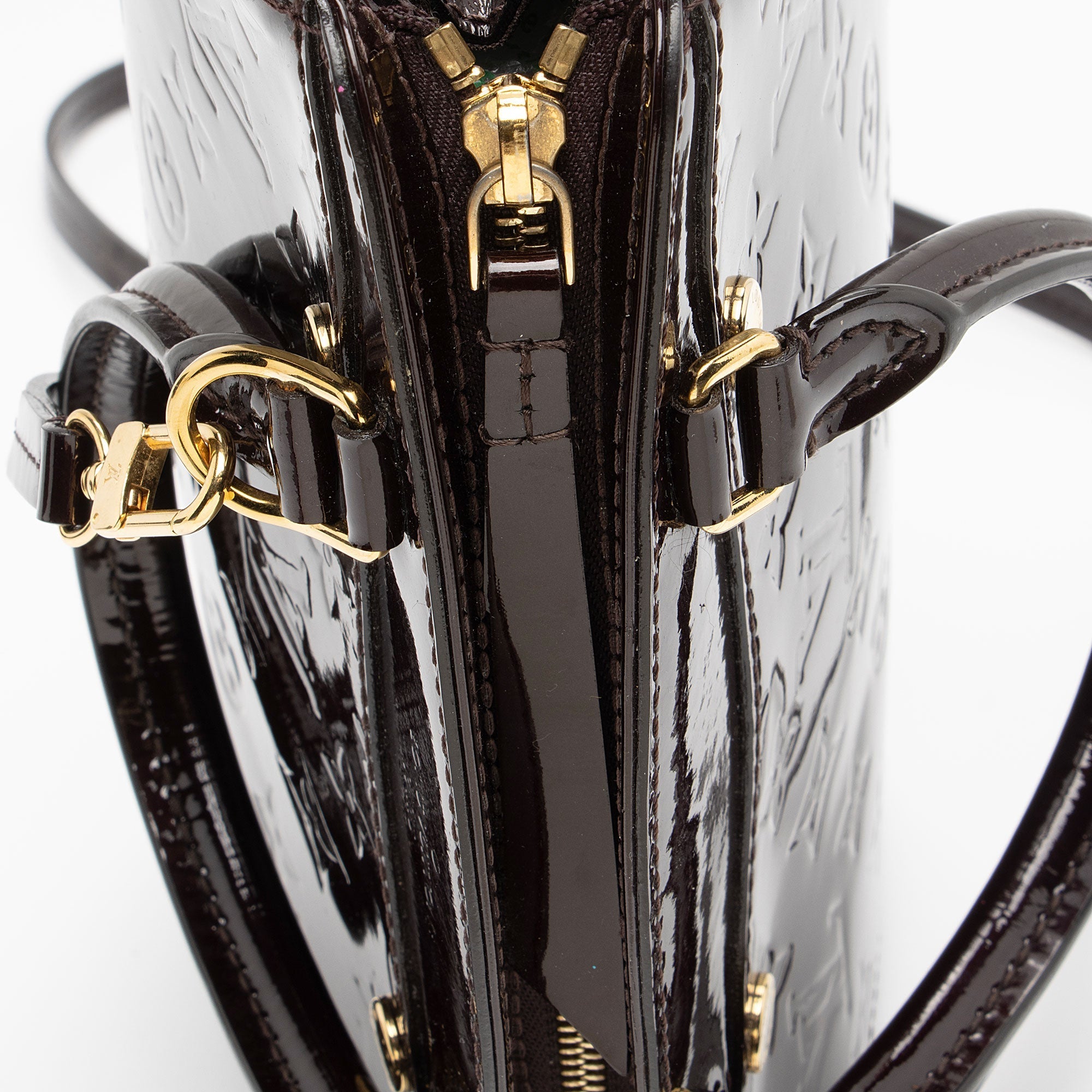 Louis Vuitton Monogram Vernis Brea PM NM Satchel (SHF-yiNsdP)